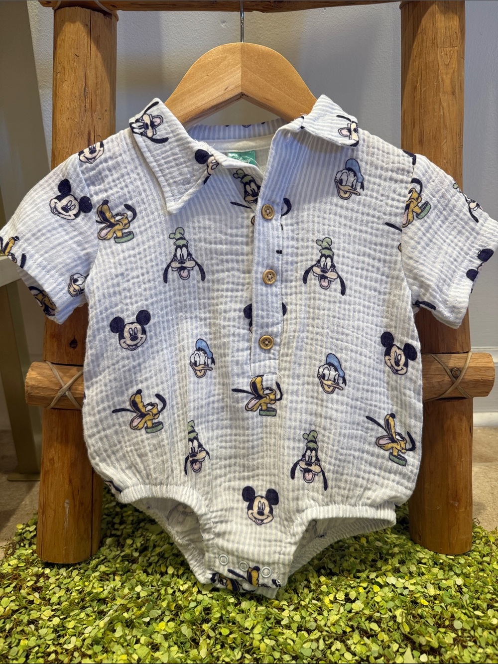 Precious Breathable Linen Disney Short Sleeve Polo Onesie w/ Mickey & Friends